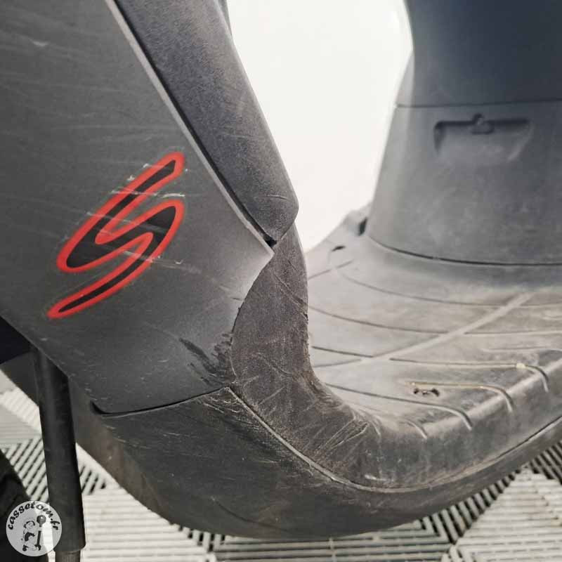 PIAGGIO ZIP 50 490 2022 accidenté - La Casse de l Oncle Tom