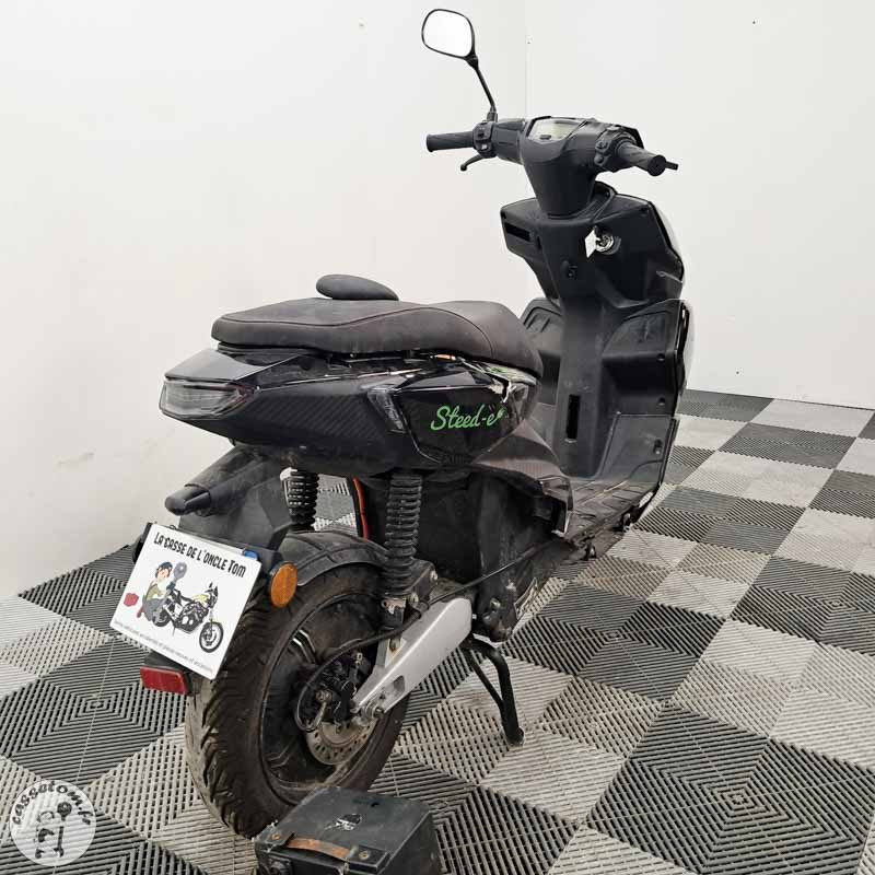 VASTRO I9 2021 accidenté - La Casse de l Oncle Tom