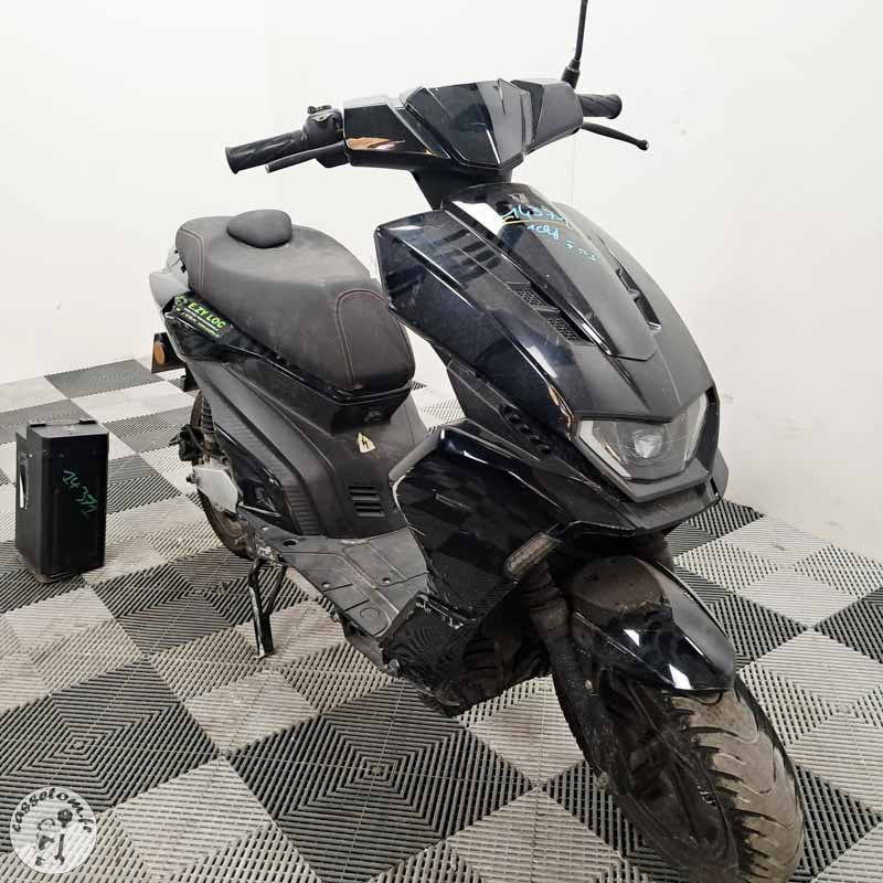 VASTRO I9 2021 accidenté - La Casse de l Oncle Tom