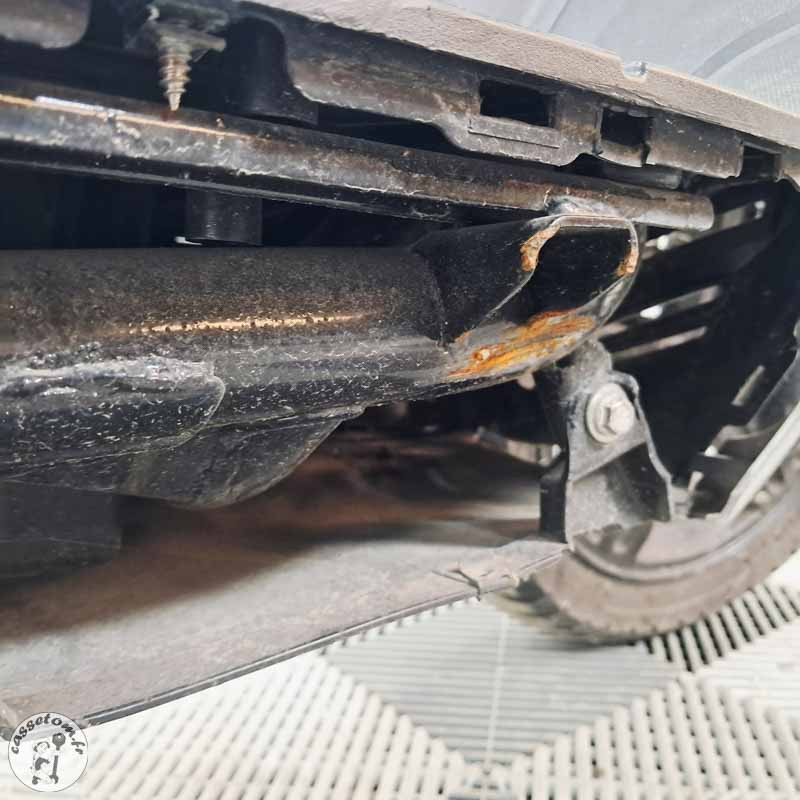 VASTRO I9 2021 accidenté - La Casse de l Oncle Tom