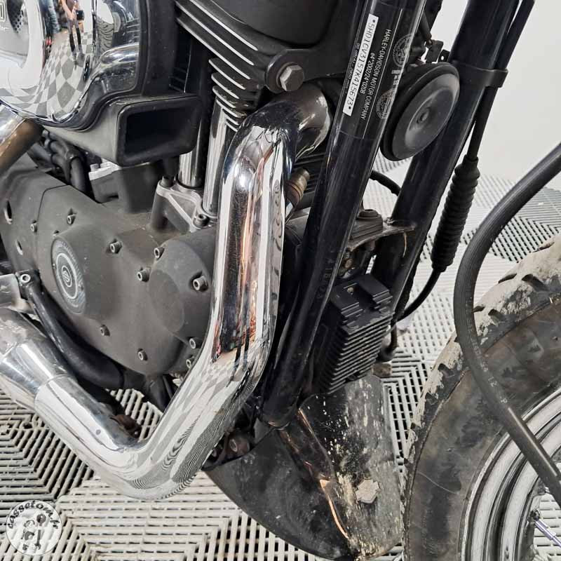 HARLEY.DAV XL1200R 1202 2006 accidentée - La Casse de l Oncle Tom