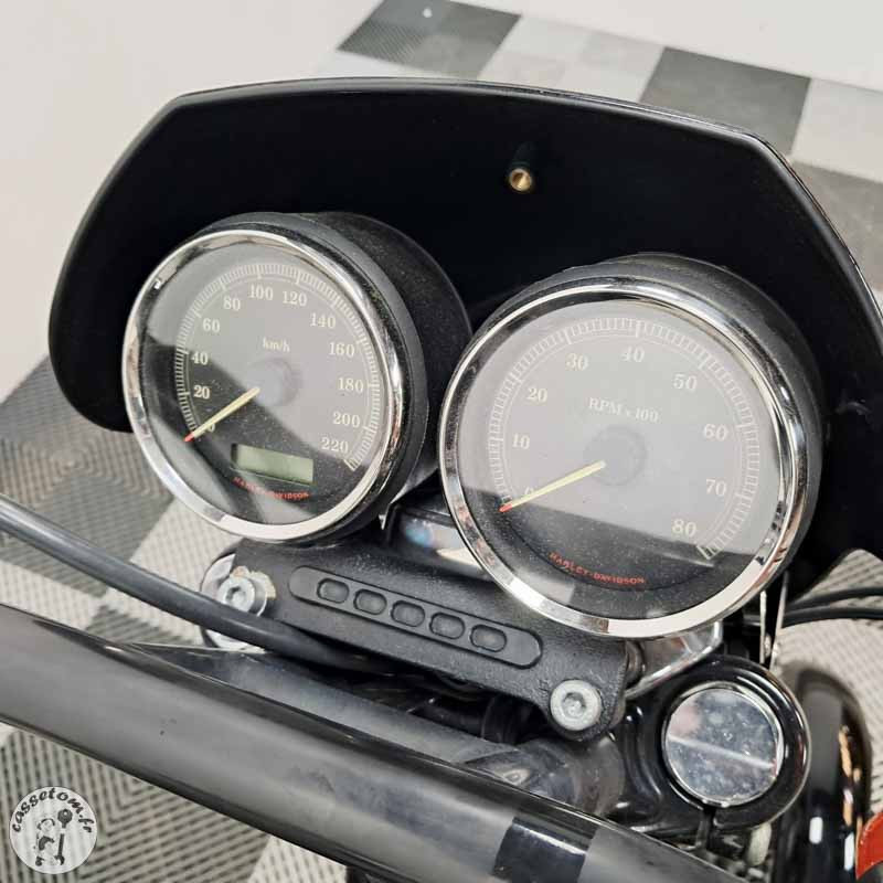 HARLEY.DAV XL1200R 1202 2006 accidentée - La Casse de l Oncle Tom