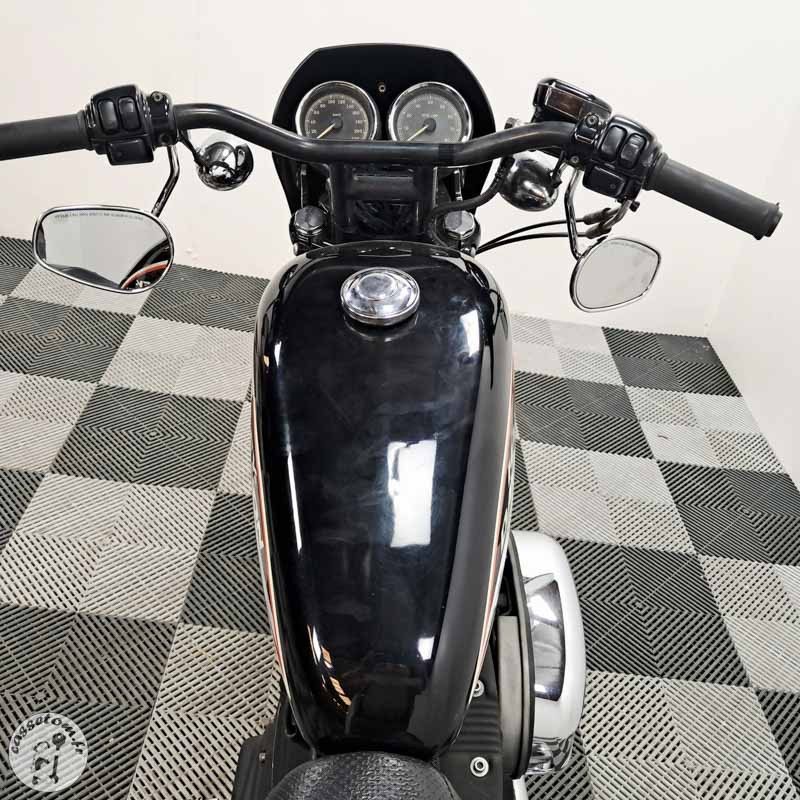 HARLEY.DAV XL1200R 1202 2006 accidentée - La Casse de l Oncle Tom
