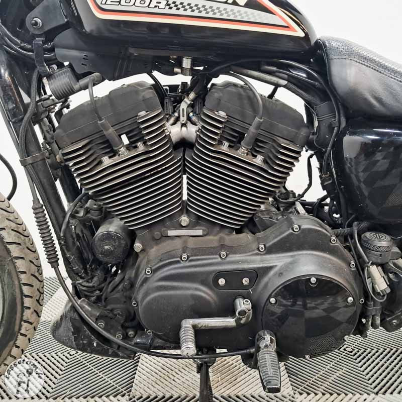 HARLEY.DAV XL1200R 1202 2006 accidentée - La Casse de l Oncle Tom
