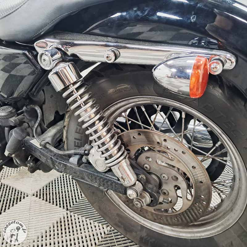 HARLEY.DAV XL1200R 1202 2006 accidentée - La Casse de l Oncle Tom