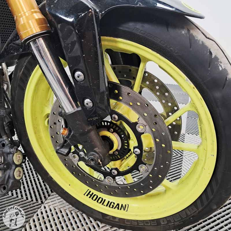 YAMAHA MT-09 847 2017 accidentée - La Casse de l Oncle Tom