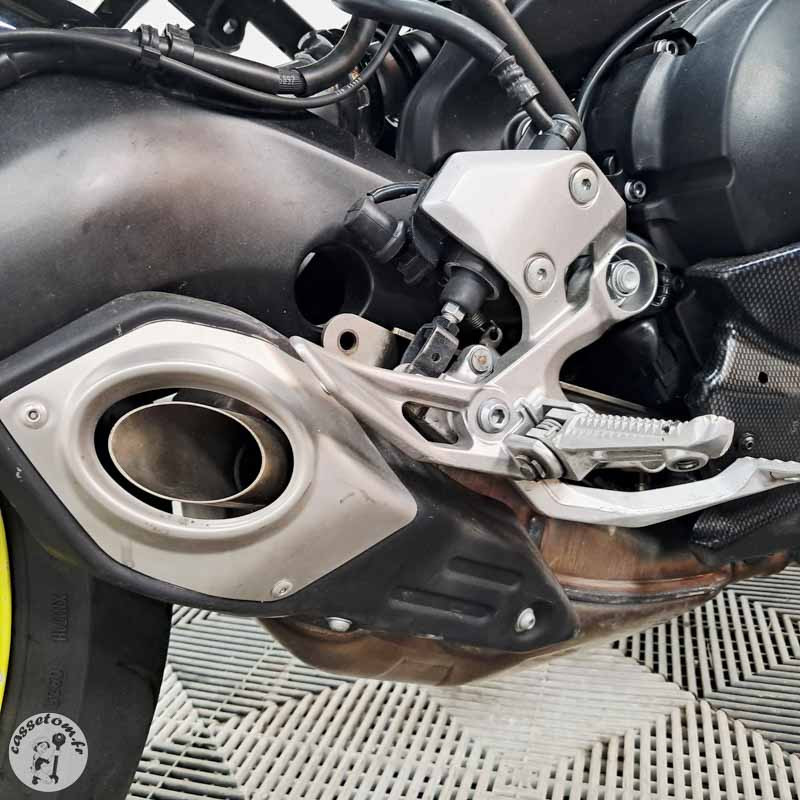 YAMAHA MT-09 847 2017 accidentée - La Casse de l Oncle Tom