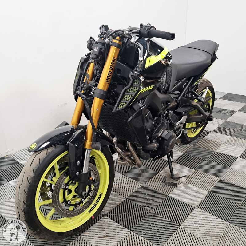 YAMAHA MT-09 847 2017 accidentée - La Casse de l Oncle Tom