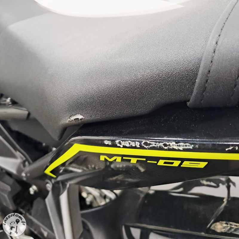 YAMAHA MT-09 847 2017 accidentée - La Casse de l Oncle Tom