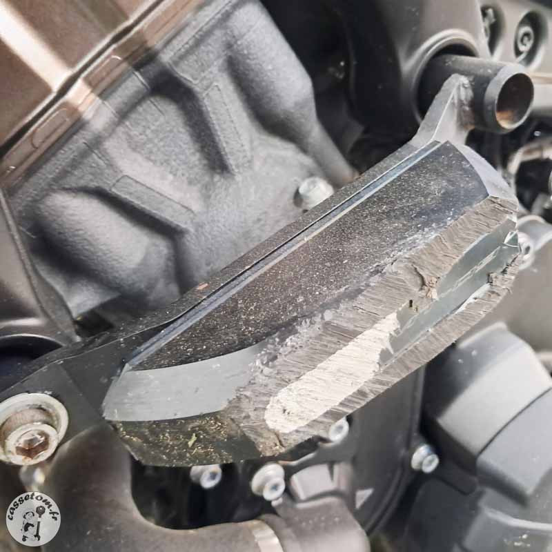 YAMAHA MT-09 847 2017 accidentée - La Casse de l Oncle Tom
