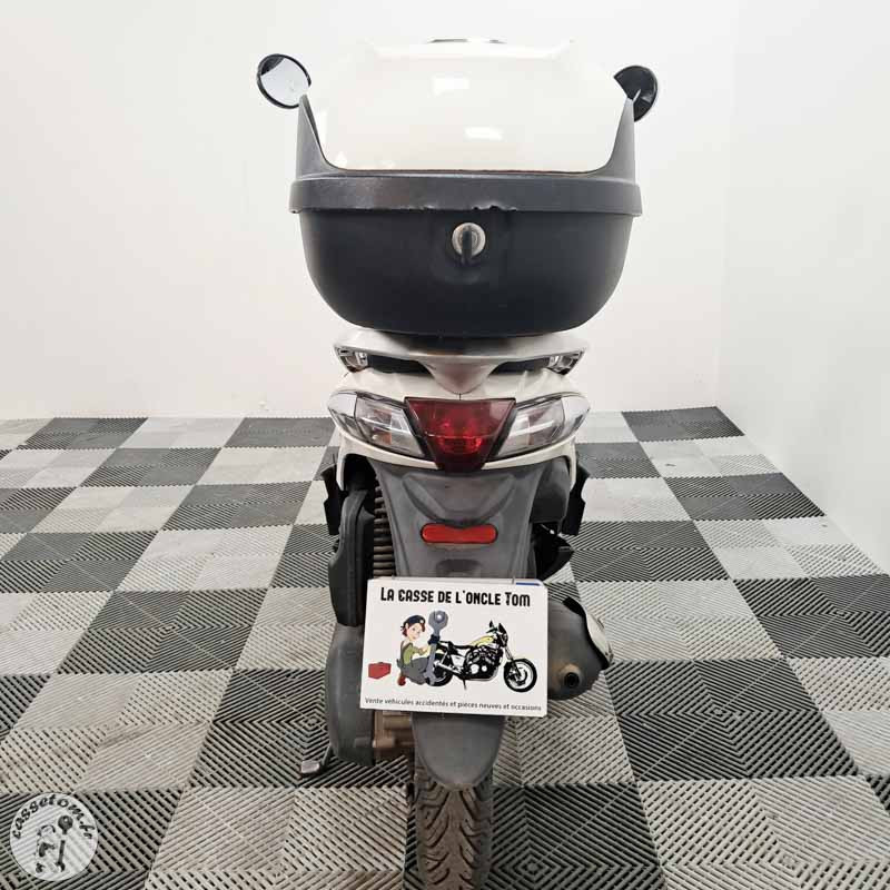 PIAGGIO LIB 50 500 2019 accidenté - La Casse de l Oncle Tom
