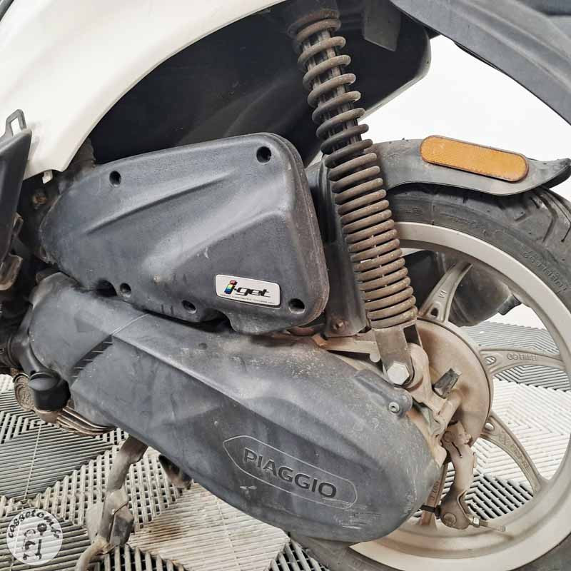 PIAGGIO LIB 50 500 2019 accidenté - La Casse de l Oncle Tom
