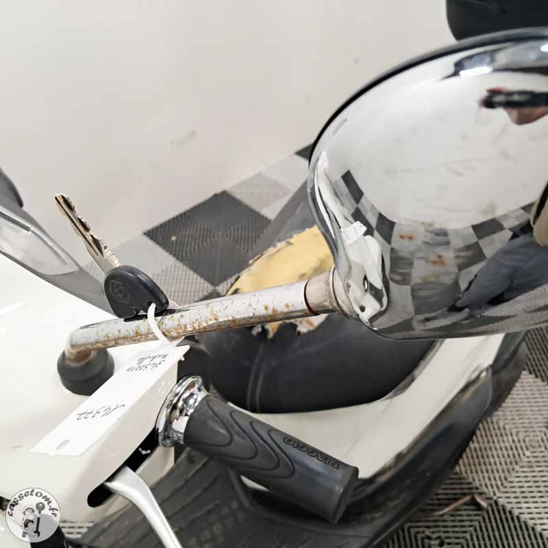 PIAGGIO LIB 50 500 2019 accidenté - La Casse de l Oncle Tom