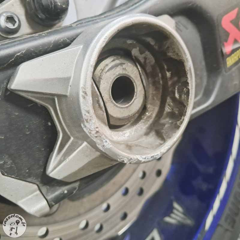 YAMAHA MT-07 689 2017 accidentée - La Casse de l Oncle Tom