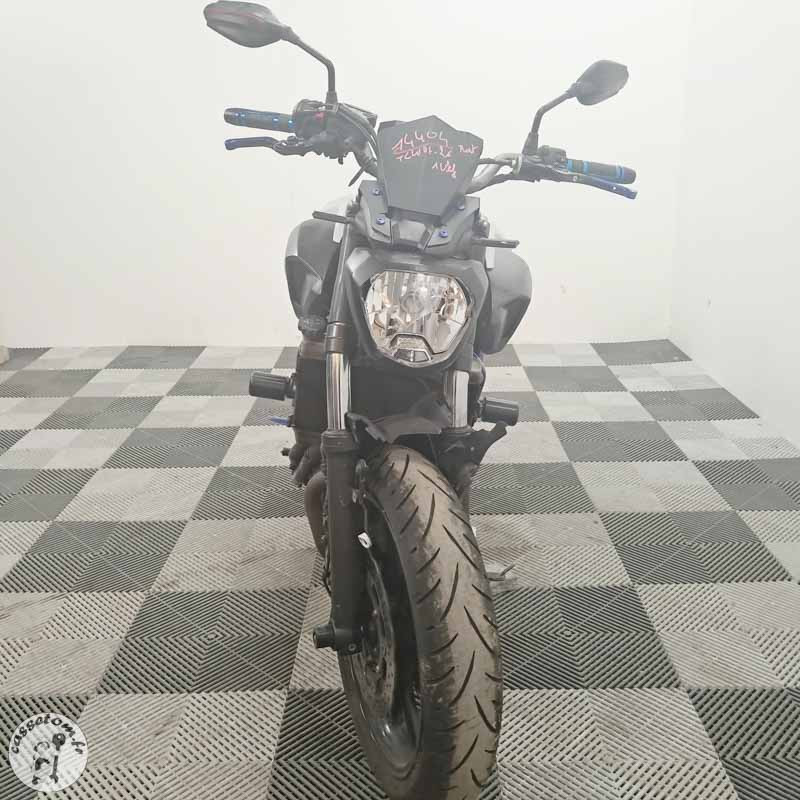 YAMAHA MT-07 689 2017 accidentée - La Casse de l Oncle Tom