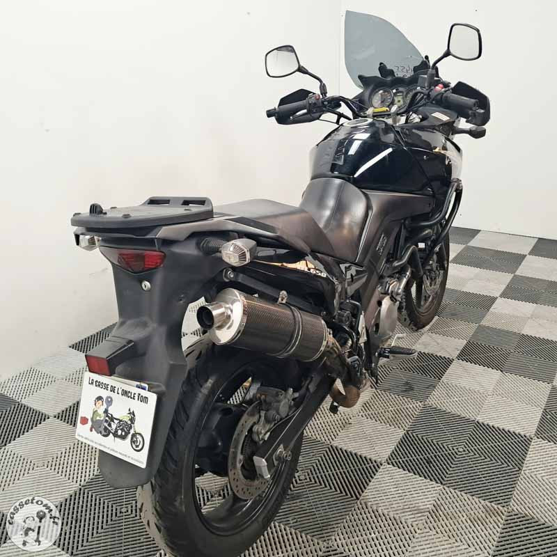 SUZUKI DL650 645 2010 accidentée - La Casse de l Oncle Tom