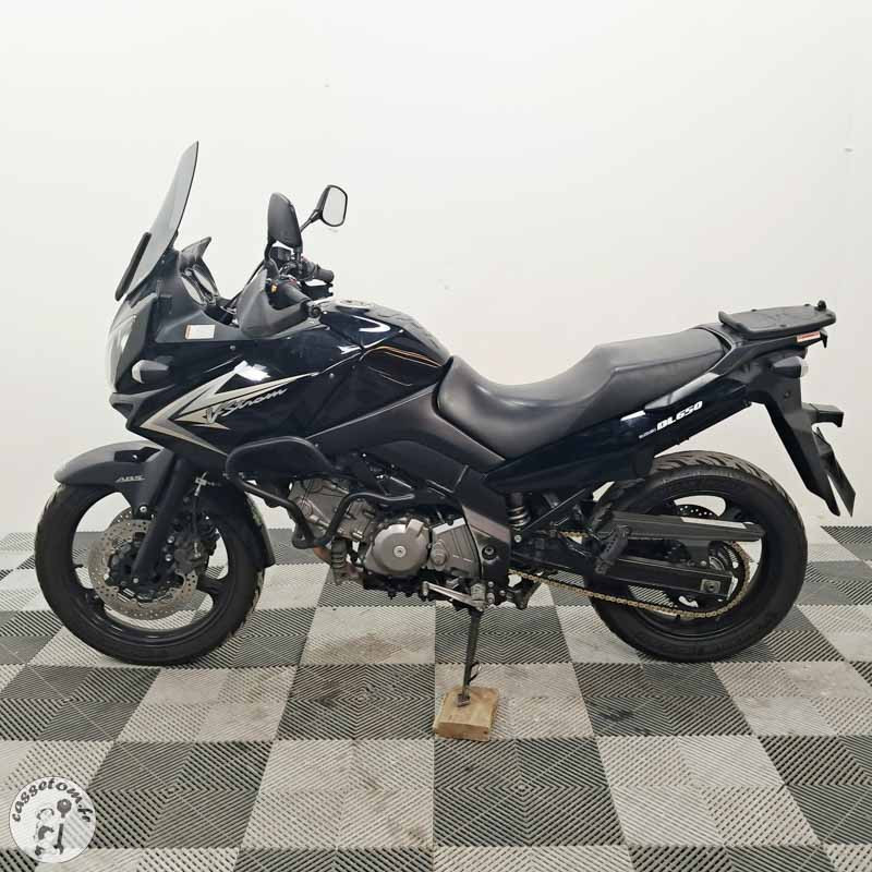SUZUKI DL650 645 2010 accidentée - La Casse de l Oncle Tom