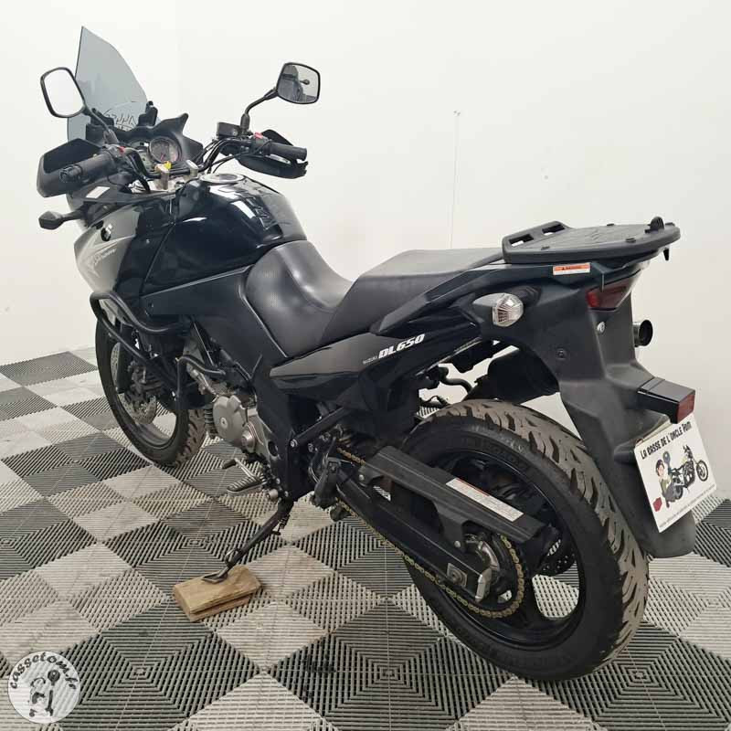 SUZUKI DL650 645 2010 accidentée - La Casse de l Oncle Tom