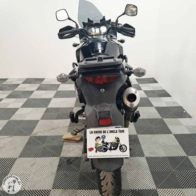 SUZUKI DL650 645 2010 accidentée - La Casse de l Oncle Tom