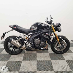 TRIUMPH SPEED TRI 1159 2022 accidentée - La Casse de l Oncle Tom