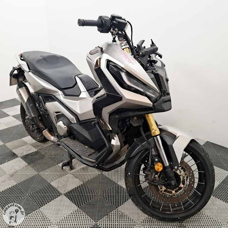 HONDA X-ADV 745 2021 accidenté - La Casse de l Oncle Tom