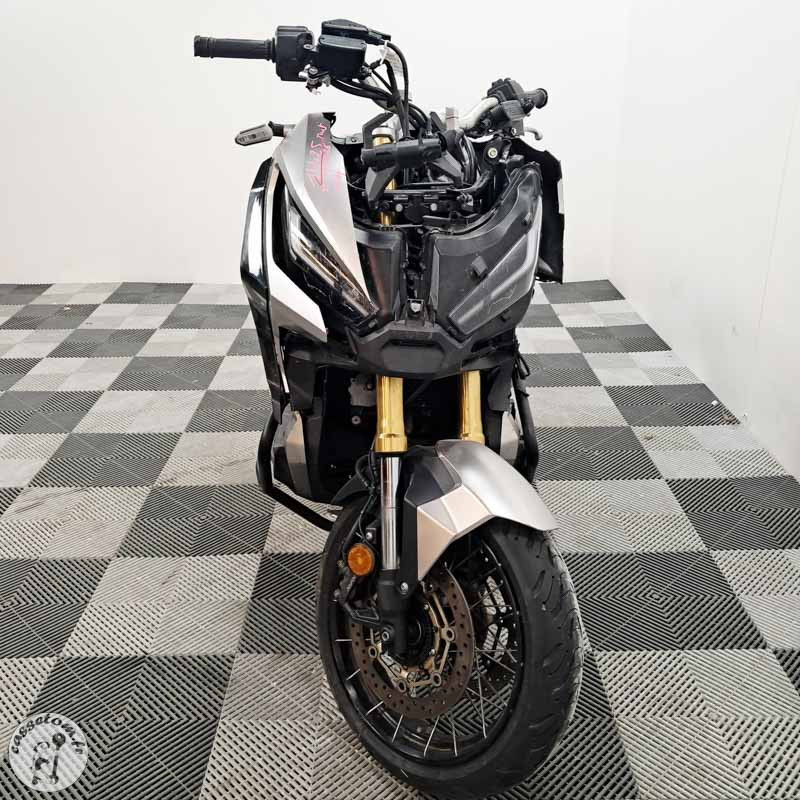 HONDA X-ADV 745 2021 accidenté - La Casse de l Oncle Tom