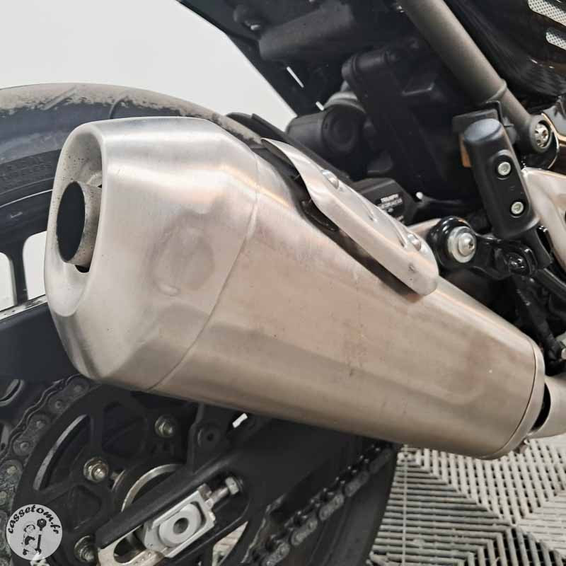 TRIUMPH SPEED 400 398cc 2025 accidentée - La Casse de l Oncle Tom