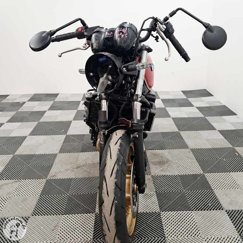 KAWASAKI Z650RS 649 2025 accidentée - La Casse de l Oncle Tom