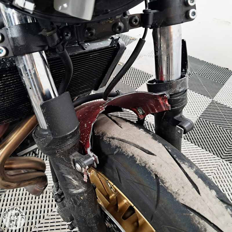KAWASAKI Z650RS 649 2025 accidentée - La Casse de l Oncle Tom