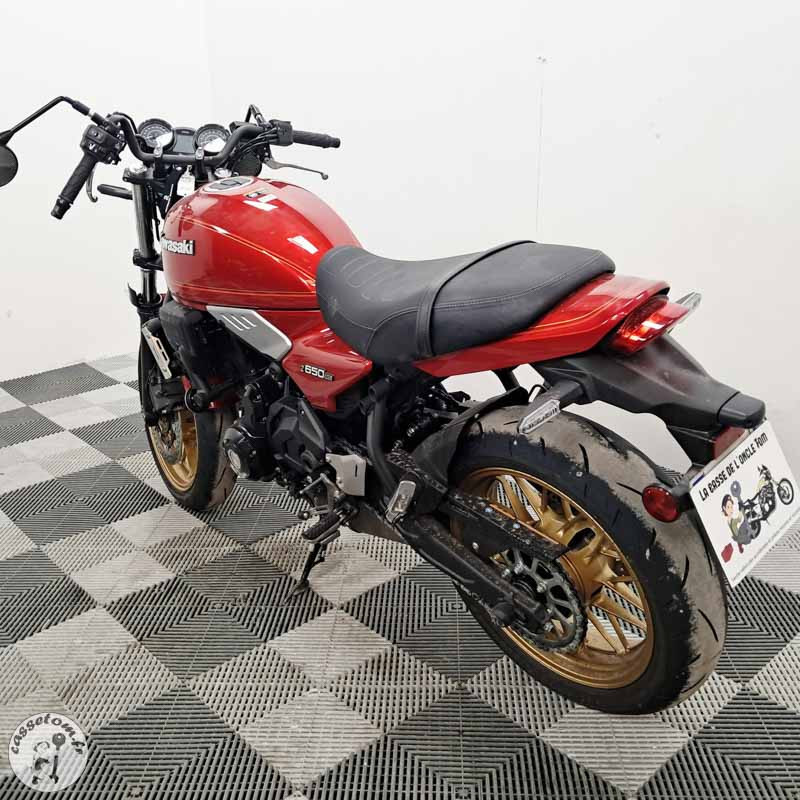 KAWASAKI Z650RS 649 2025 accidentée - La Casse de l Oncle Tom