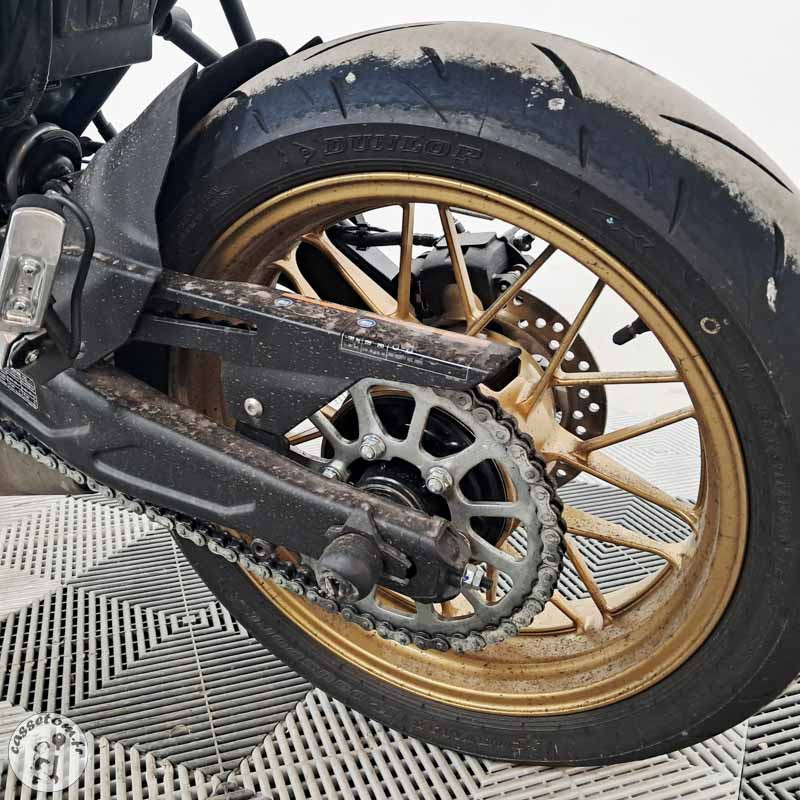 KAWASAKI Z650RS 649 2025 accidentée - La Casse de l Oncle Tom