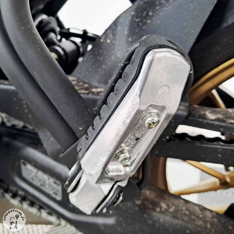 KAWASAKI Z650RS 649 2025 accidentée - La Casse de l Oncle Tom