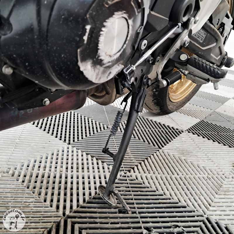 KAWASAKI Z650RS 649 2025 accidentée - La Casse de l Oncle Tom