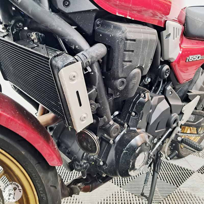 KAWASAKI Z650RS 649 2025 accidentée - La Casse de l Oncle Tom