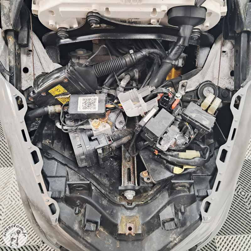 YAMAHA XP530 530 2018 accidentée - La Casse de l Oncle Tom