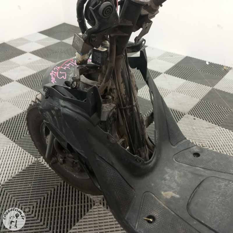 YAMAHA BW'S 50 2007 accidenté - La Casse de l Oncle Tom