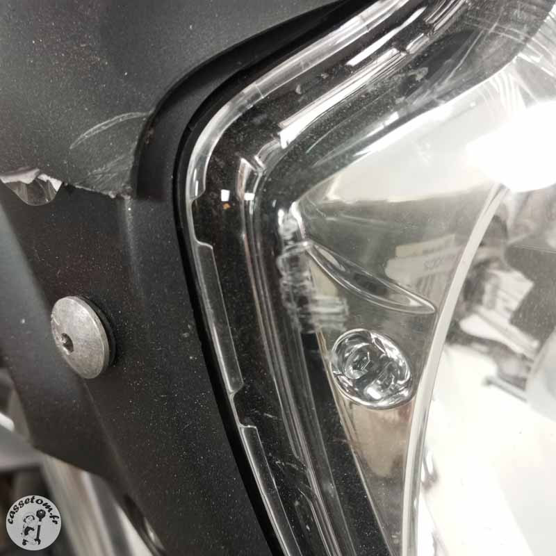 SUZUKI GSF650 656 2014 accidentée - La Casse de l Oncle Tom