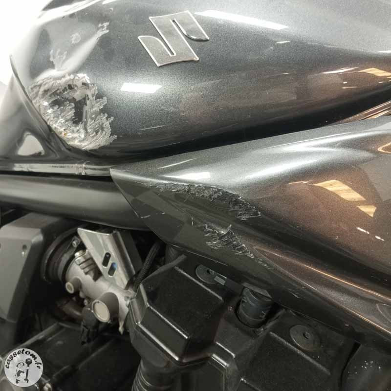 SUZUKI GSF650 656 2014 accidentée - La Casse de l Oncle Tom