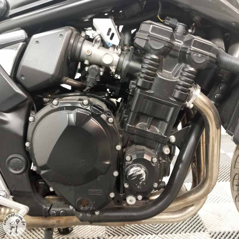 SUZUKI GSF650 656 2014 accidentée - La Casse de l Oncle Tom