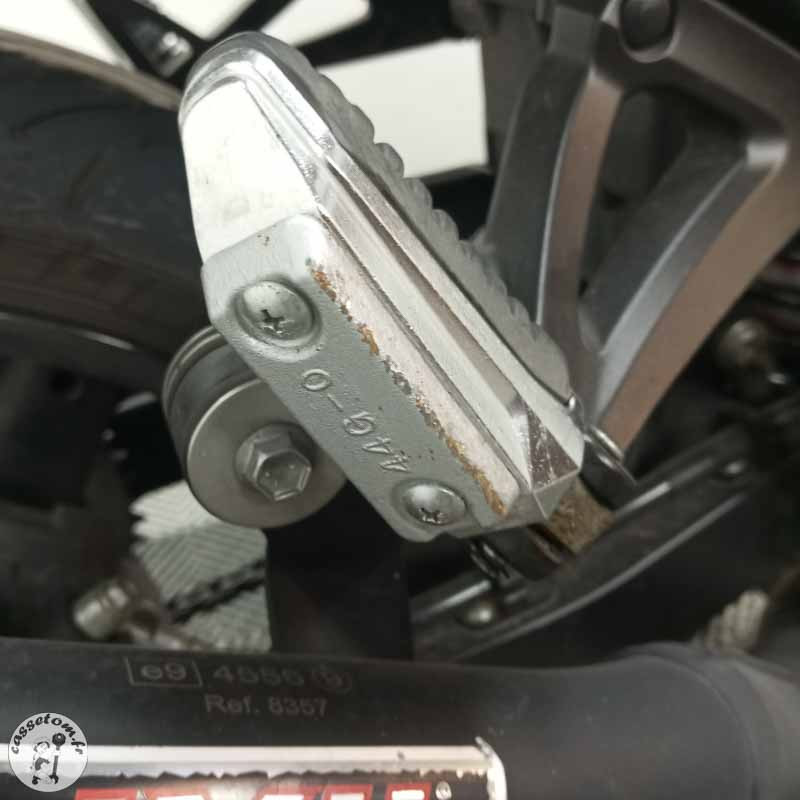 SUZUKI GSF650 656 2014 accidentée - La Casse de l Oncle Tom