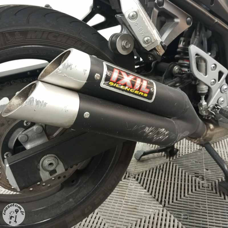 SUZUKI GSF650 656 2014 accidentée - La Casse de l Oncle Tom