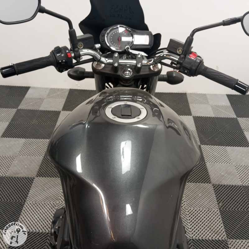 SUZUKI GSF650 656 2014 accidentée - La Casse de l Oncle Tom