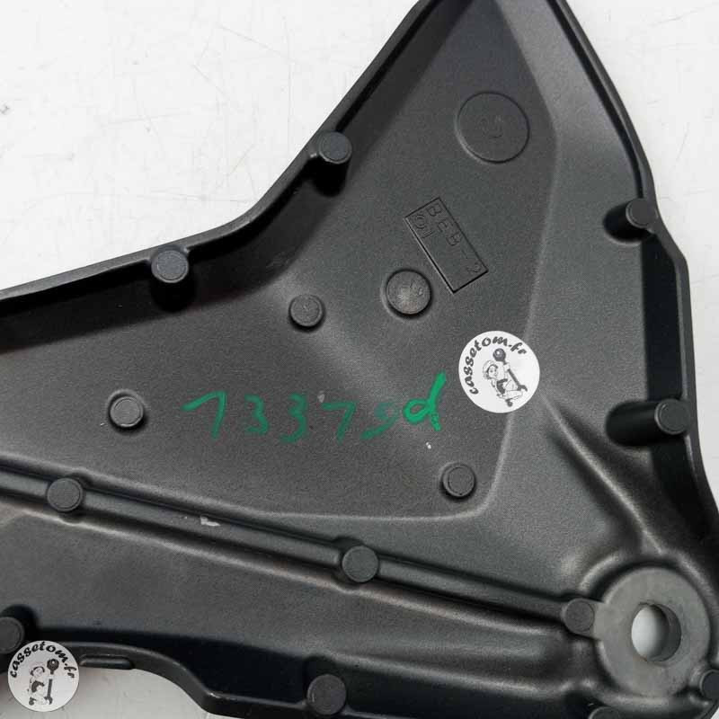 Protection cadre droit  Yamaha 700 Yzf-r 32 2021 - Cassetom - Nos pieces motos