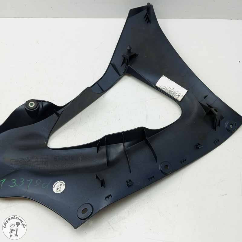 Carénage moteur droit  Yamaha 700 Yzf-r 26 2021 - Cassetom - Nos pieces motos