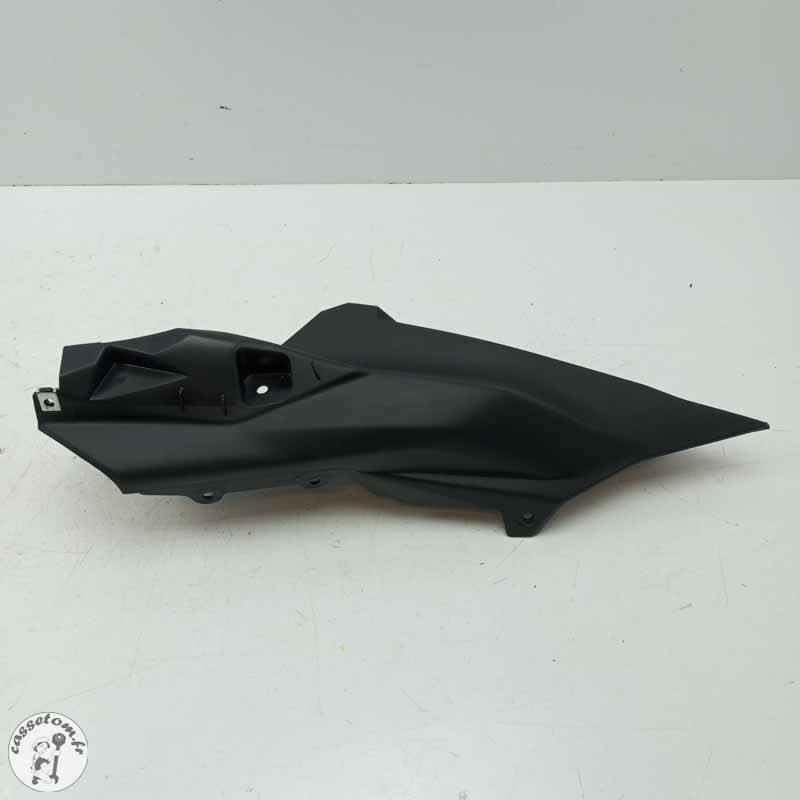 Carénage sous coque arrière gauche  Yamaha 700 Yzf-r 22 2021 - Cassetom - Nos pieces motos