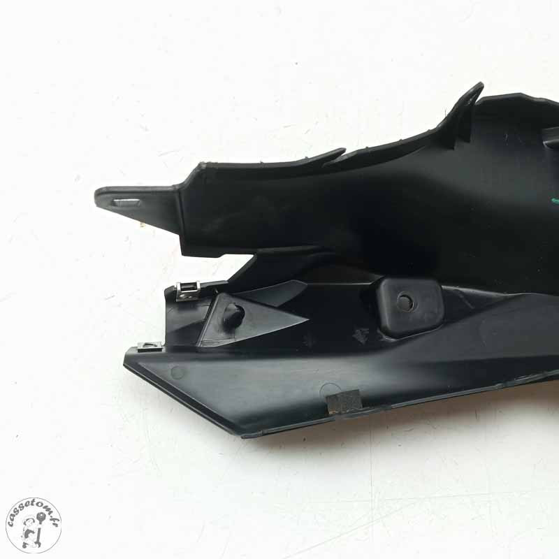 Carénage sous coque arrière droit  Yamaha 700 Yzf-r 20 2021 - Cassetom - Nos pieces motos