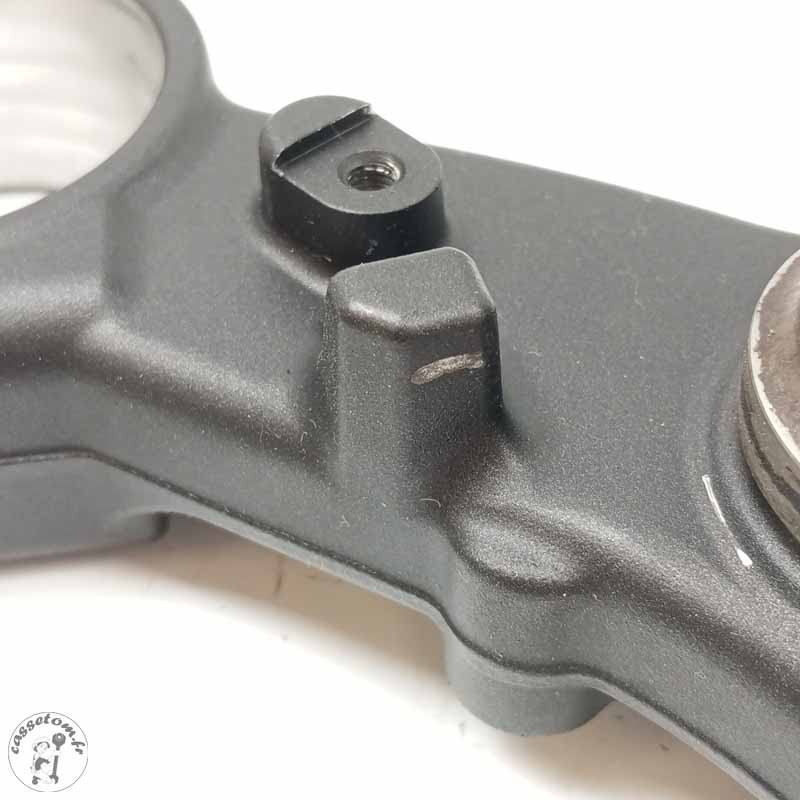 Té de fourche inférieur  Yamaha 700 Yzf-r 7 2021 - Cassetom - Nos pieces motos