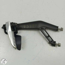 Platine repose pied arrière gauche  Yamaha 700 Yzf-r 7 2021 - Cassetom - Nos pieces motos