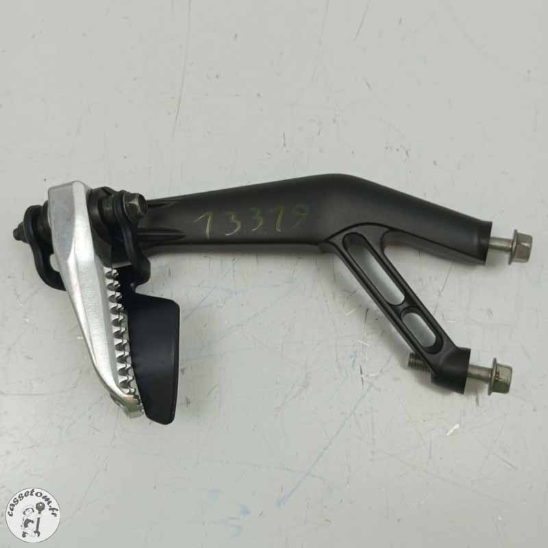 Platine repose pied arrière gauche  Yamaha 700 Yzf-r 7 2021 - Cassetom - Nos pieces motos