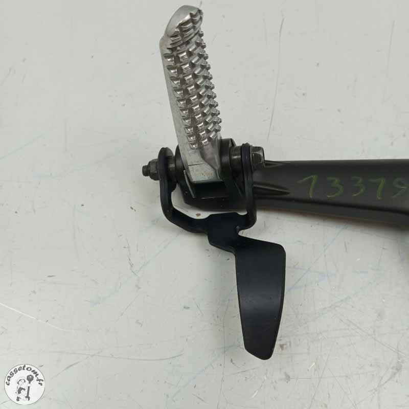 Platine repose pied arrière gauche  Yamaha 700 Yzf-r 7 2021 - Cassetom - Nos pieces motos